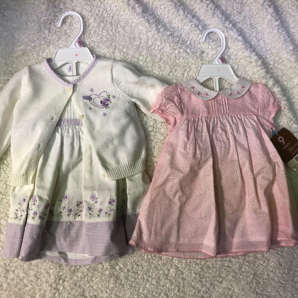 Gorgeous CARTERS 9 month dress bundle - Picture 1 of 6